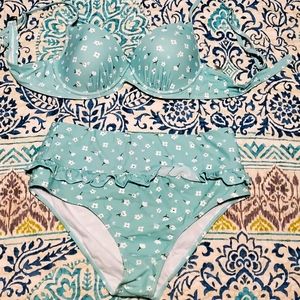 Womens two piece bathing suit